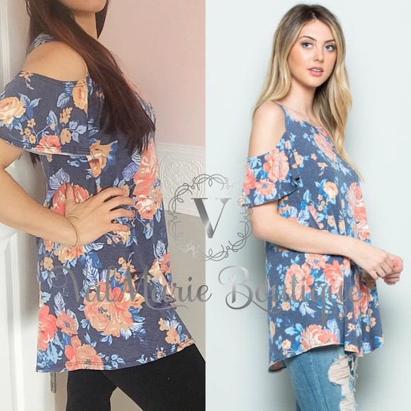 📍CLEARANCE📍French Terry Cold Shoulder Tunic Top - Picture 3 of 3