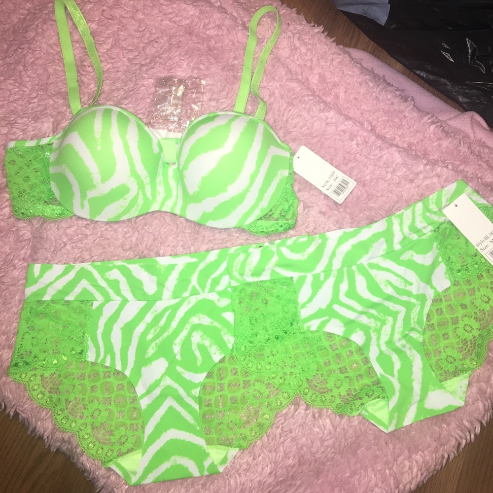 Push up 4piece comes ,