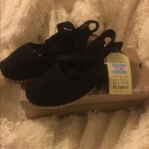 Toms black lace up espadrilles