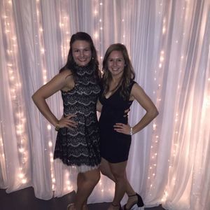 Meet your Posher, Elizabeth