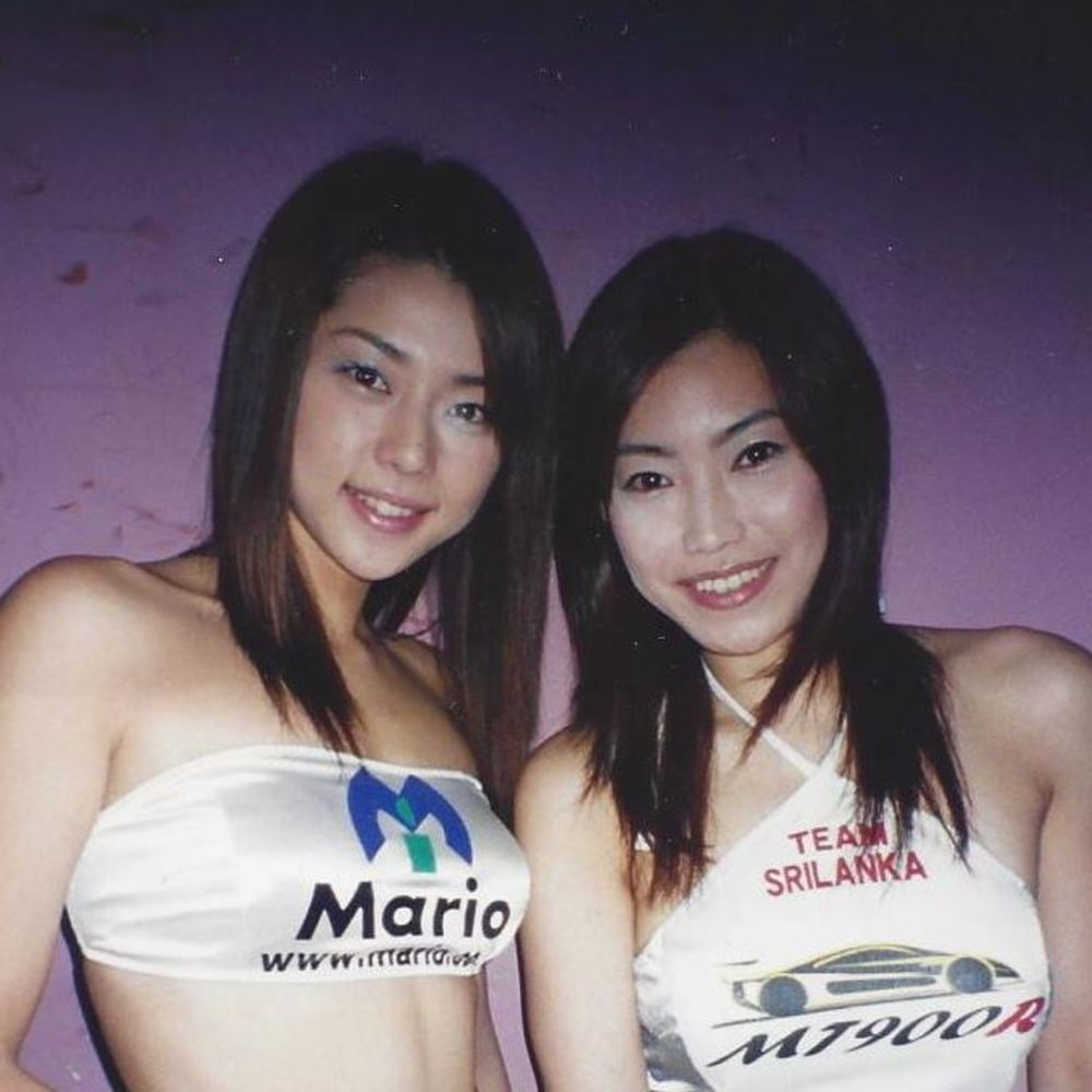 Meet your Posher, Tomoko