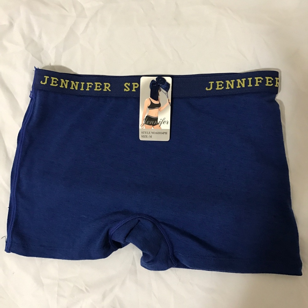 Athletic shorts