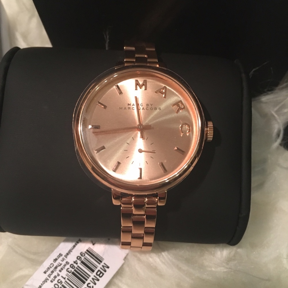 🆕Marc by Marc Jacobs Sally Baker Rose Gold Watch - Picture 5 of 8