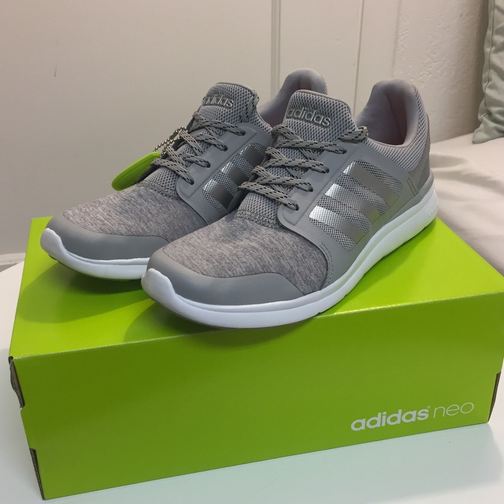 New with box: Adidas Cloudfoam Xpression