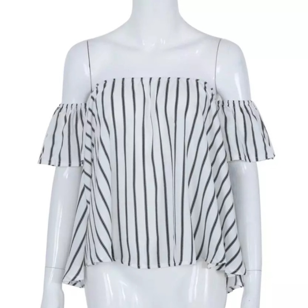 ❤️LAST ONE❤️👯HP👯Off the shoulder top - Picture 2 of 2