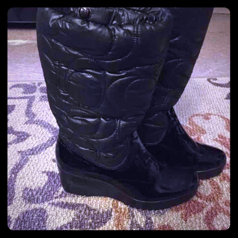 Coach boots