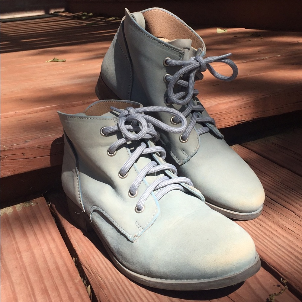 Steve Madden booties