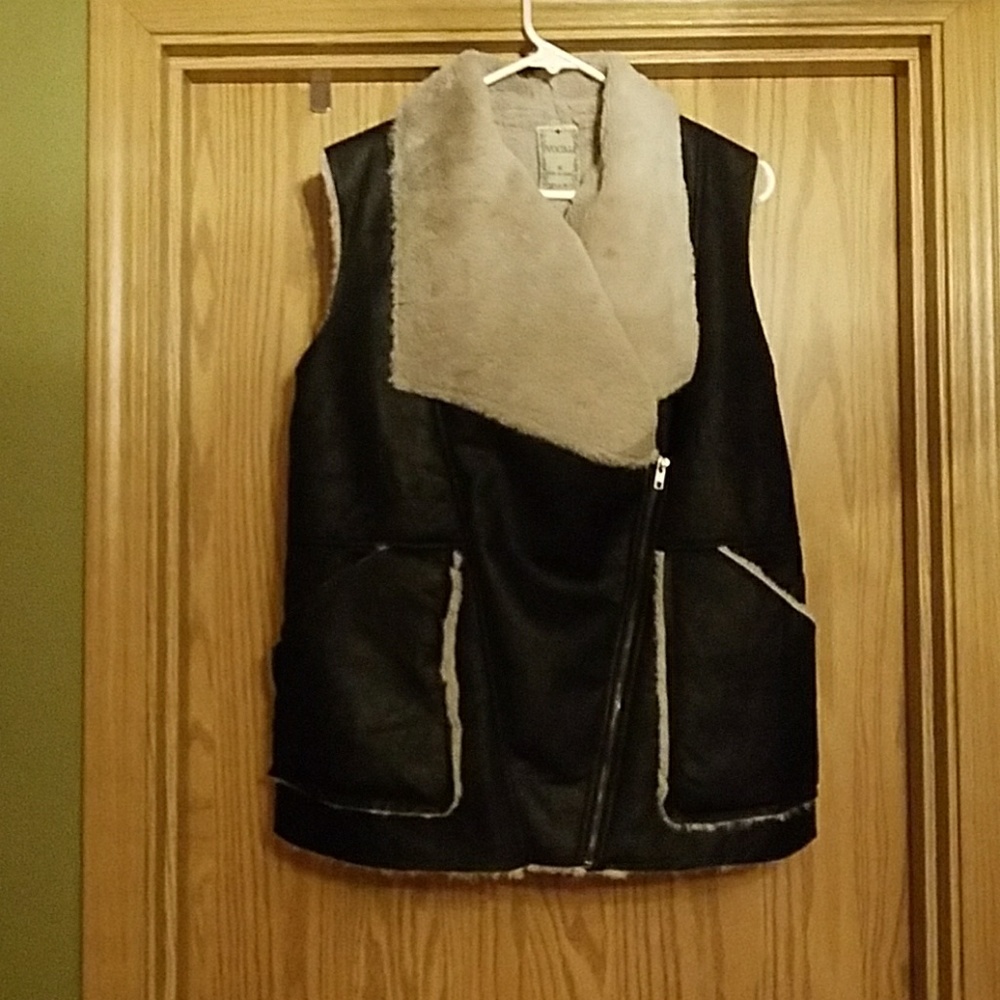 Gorgeous Vest