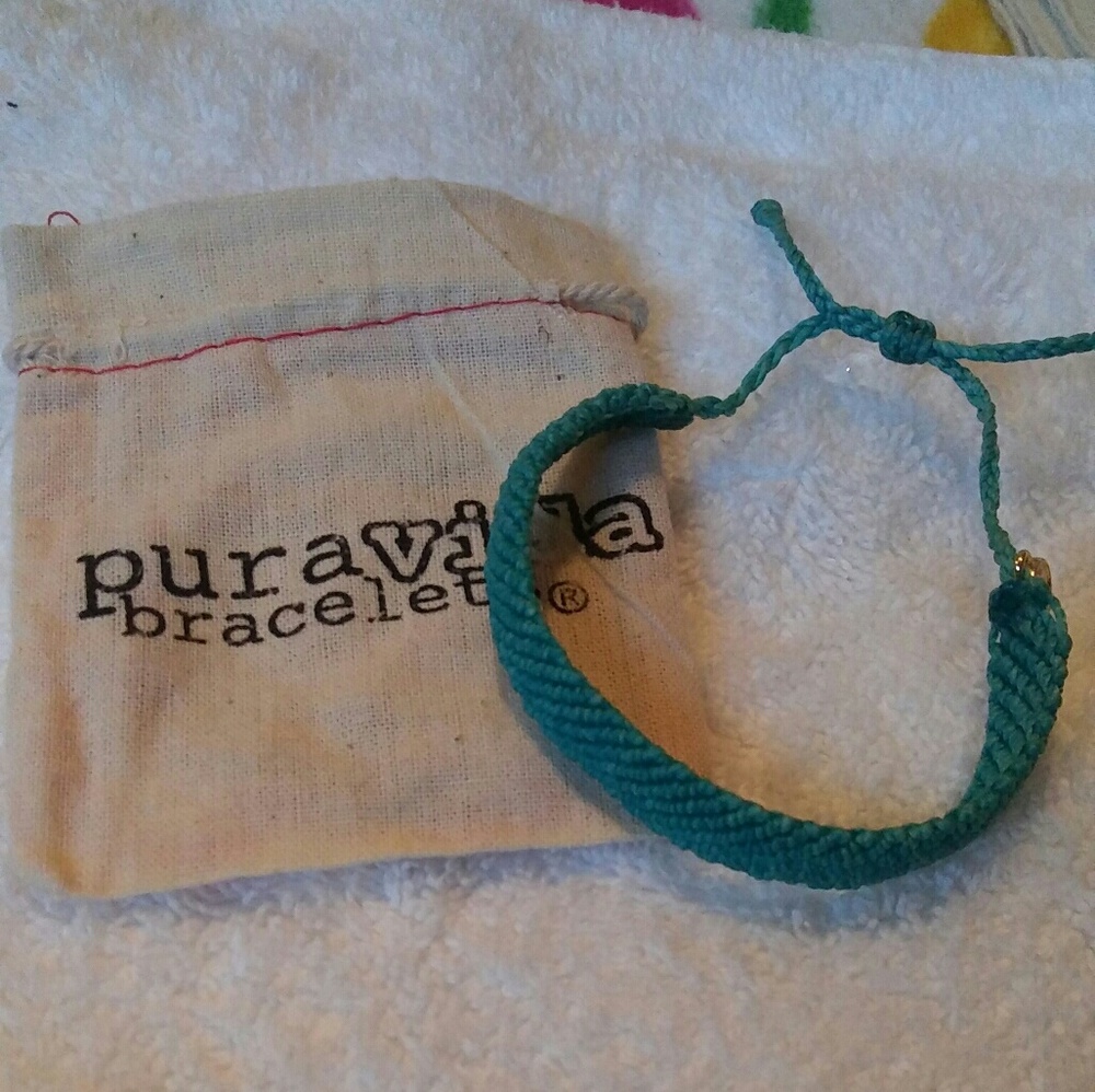 Pura vida braided bracelet