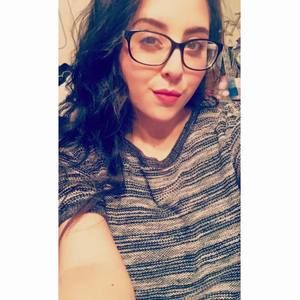 Meet your Posher, Eva