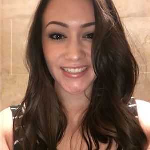 Meet your Posher, Jessica