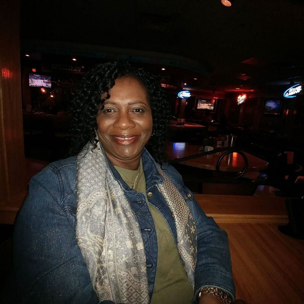 Meet your Posher, Deloris