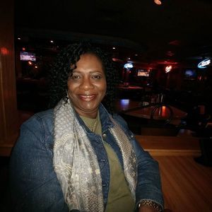 Meet your Posher, Deloris