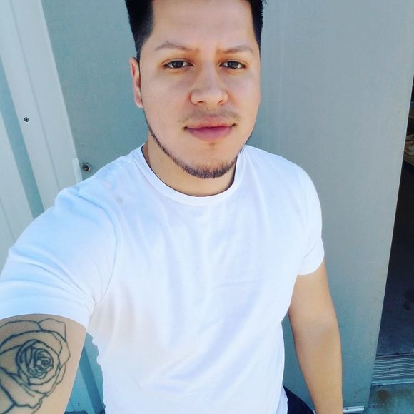 Meet your Posher, Irán - Picture 1 of 1