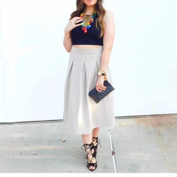 Black Perforated Gladiator Peep Toe Sandals - Picture 6 of 8