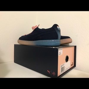 SOLD OUT Pink Dolphin x Puma MENS 6 UK 5 EUR 38