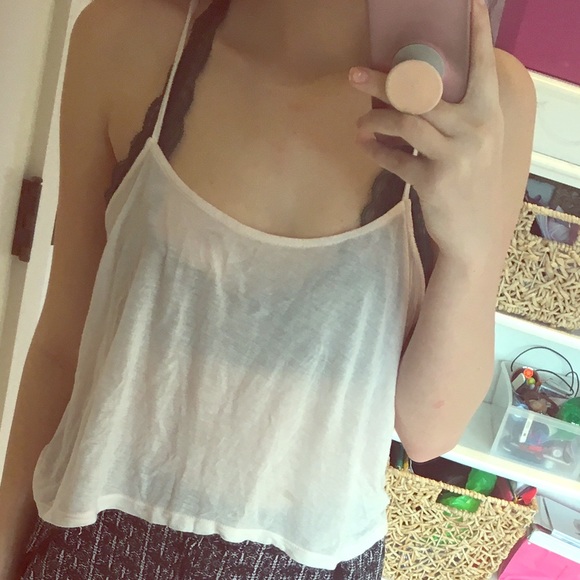 Brandy Melville Tops - Brandy Melville light pink tank