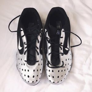 ✖️ Nike Track & Field Cleats Silver & Black ✖️