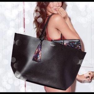 NEW! Victoria's Secret Black Friday ltd ed. tote