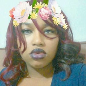 Meet your Posher, Candyce