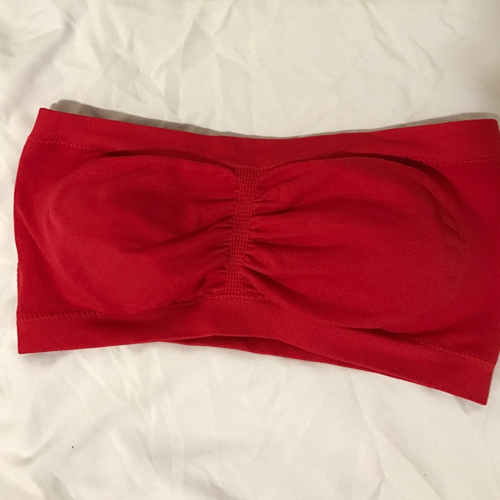 Red bandeau