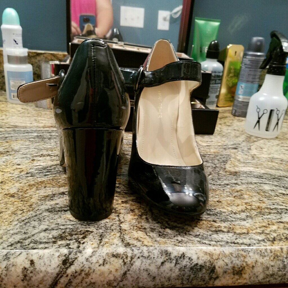 Patent leather Mary Janes