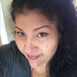 Meet your Posher, Annette