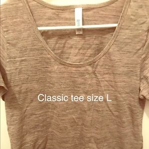 Lularoe Classic Tee