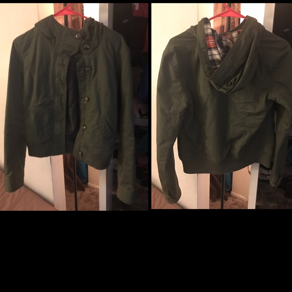 Green Jacket Checkered Interior