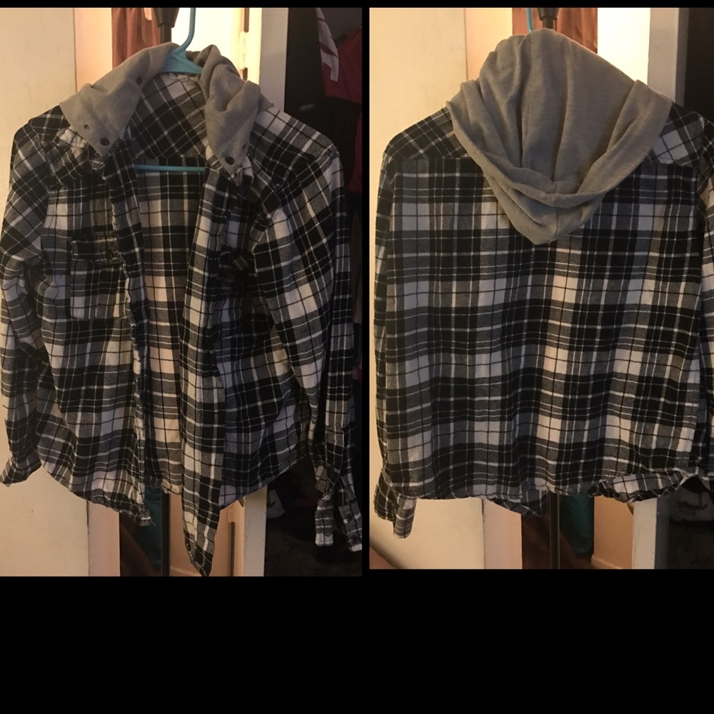 Black & White Checkered Sweater/Jacket/Button Down
