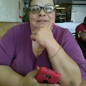 Meet your Posher, Staci