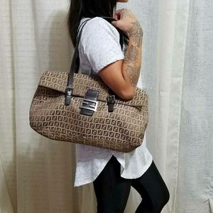 Auth Fendi Zucca Shoulder Bag