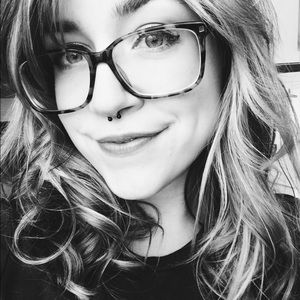 Meet your Posher, Brittani