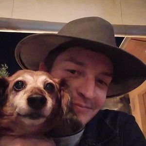 Meet your Posher, Cameron