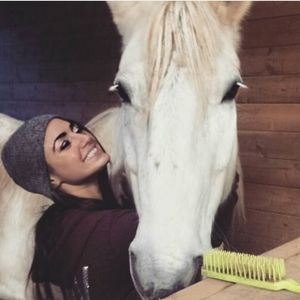 Meet your Posher, Mollie