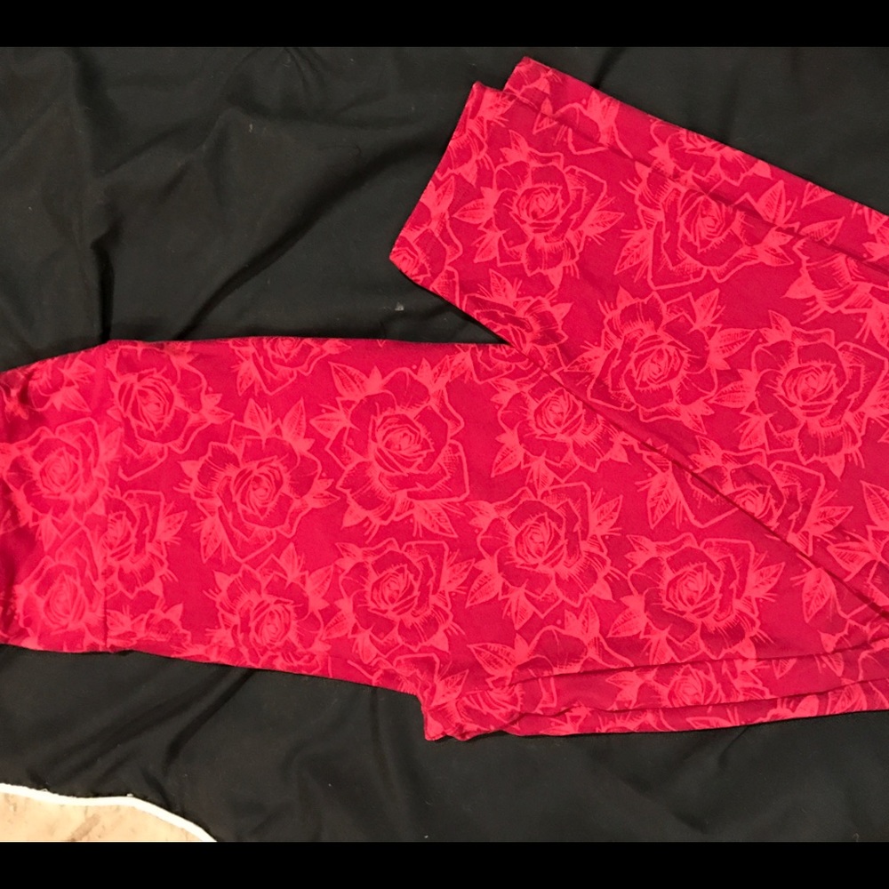 Rose LuLaRoe leggings