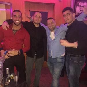 Meet your Posher, Cesare