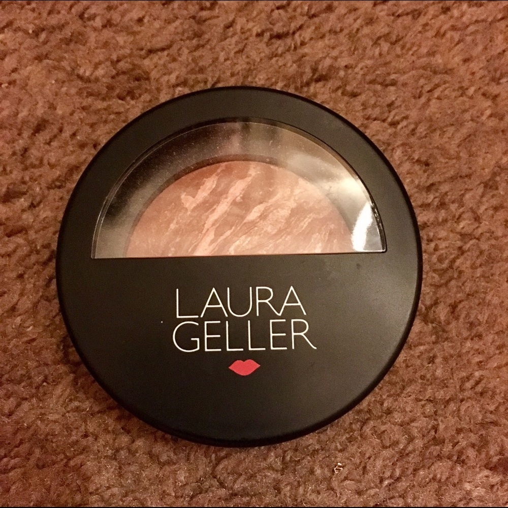 Laura Geller: Baked Blush -N- Brighten Highlighter - Picture 2 of 3
