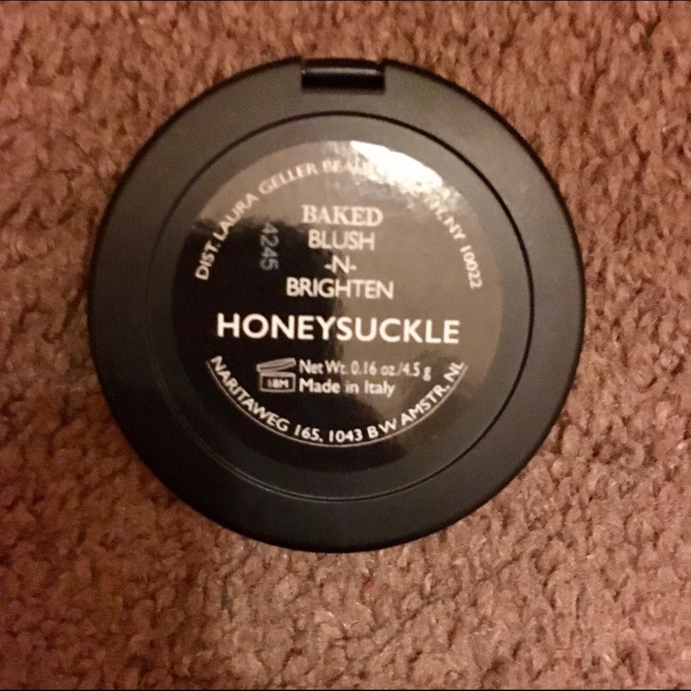 Laura Geller: Baked Blush -N- Brighten Highlighter - Picture 3 of 3