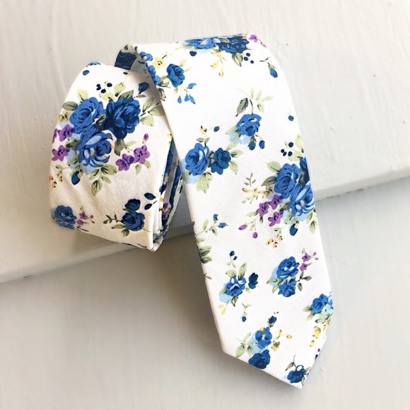 Mens Floral Tie - Picture 4 of 5