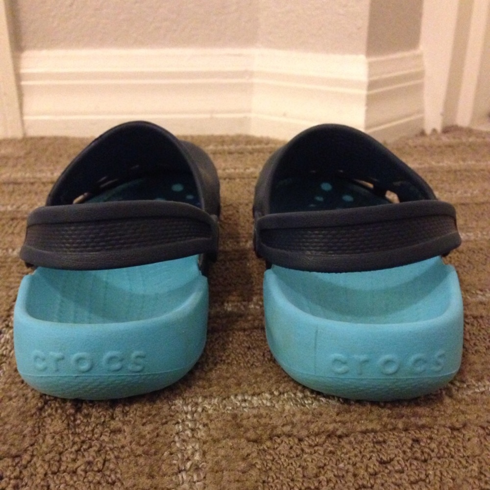Kids Crocs - Picture 3 of 5