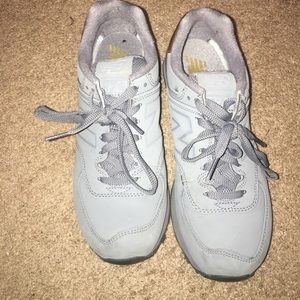 new balance light blue leather sneaker