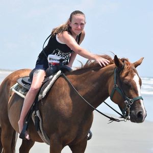 Meet your Posher, Amanda