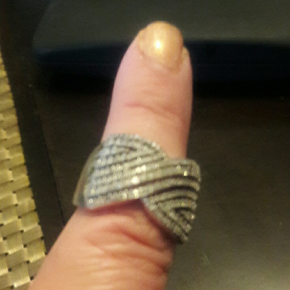 ring - Picture 2 of 2