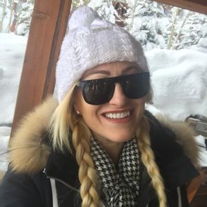 Meet your Posher, Megan