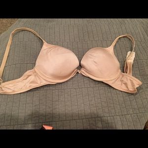 Victoria's Secret bra - nude color
