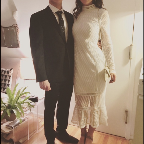 pretty little thing Dresses & Skirts - White Lace Dress 🕊
