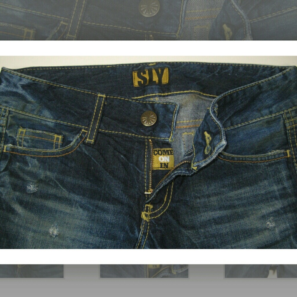 SLY Jeans 26 "Come ON IN" Grungy "Welcome" RARE Ex