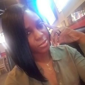 Meet your Posher, Timesha