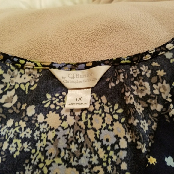 EUC C J Banks Floral Dress Shirt - Picture 2 of 4